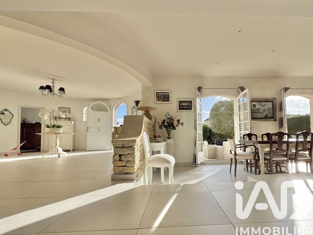 Photo 2 - Maison à ORGEVAL