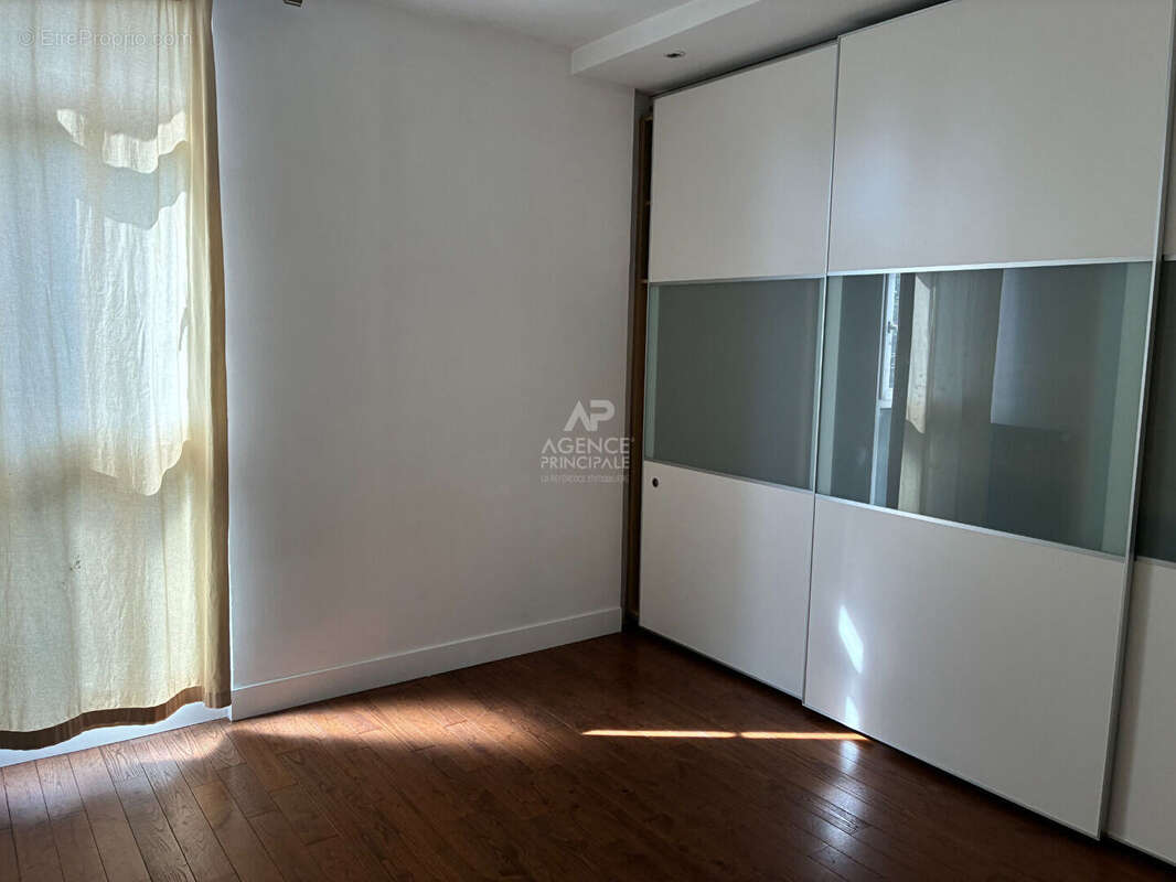 Appartement Maisons Laffitte 4 pièce(s) 78 m2 - photo 2
