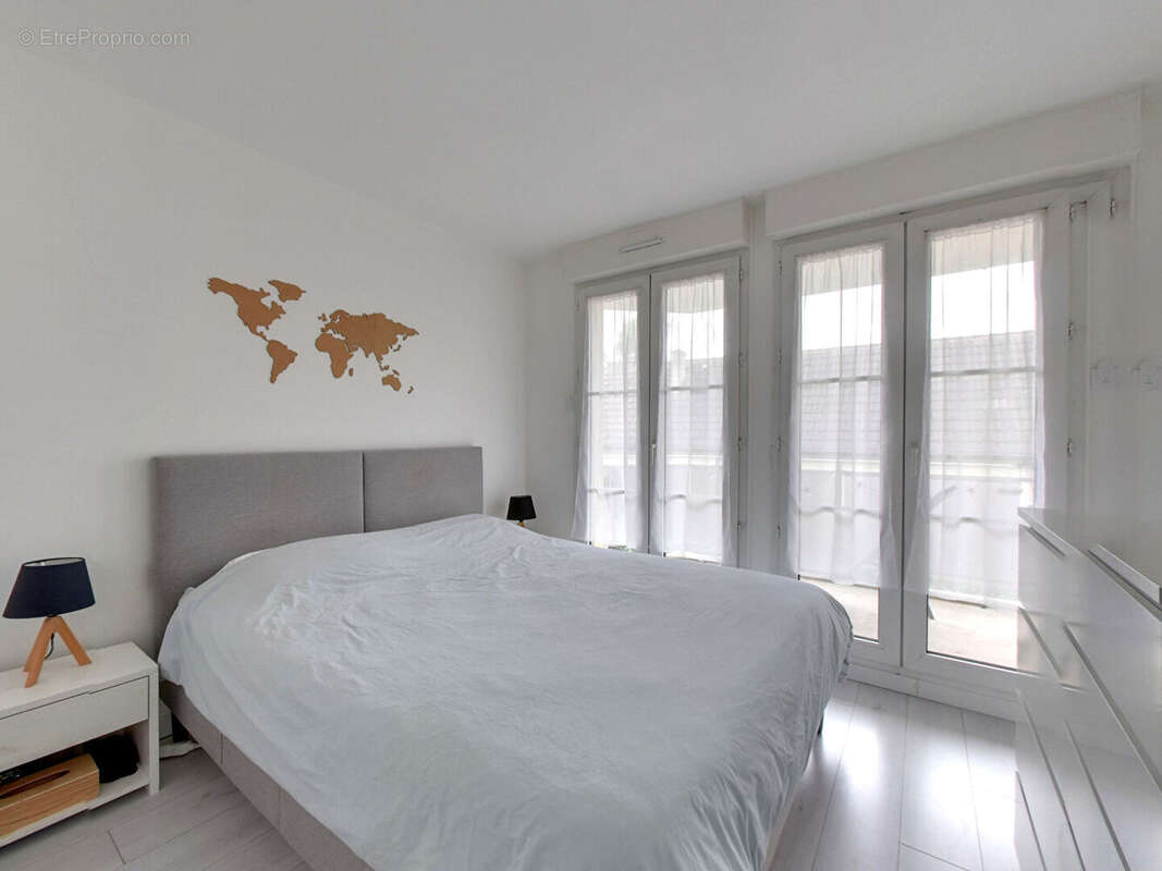 Appartement à PONTAULT-COMBAULT