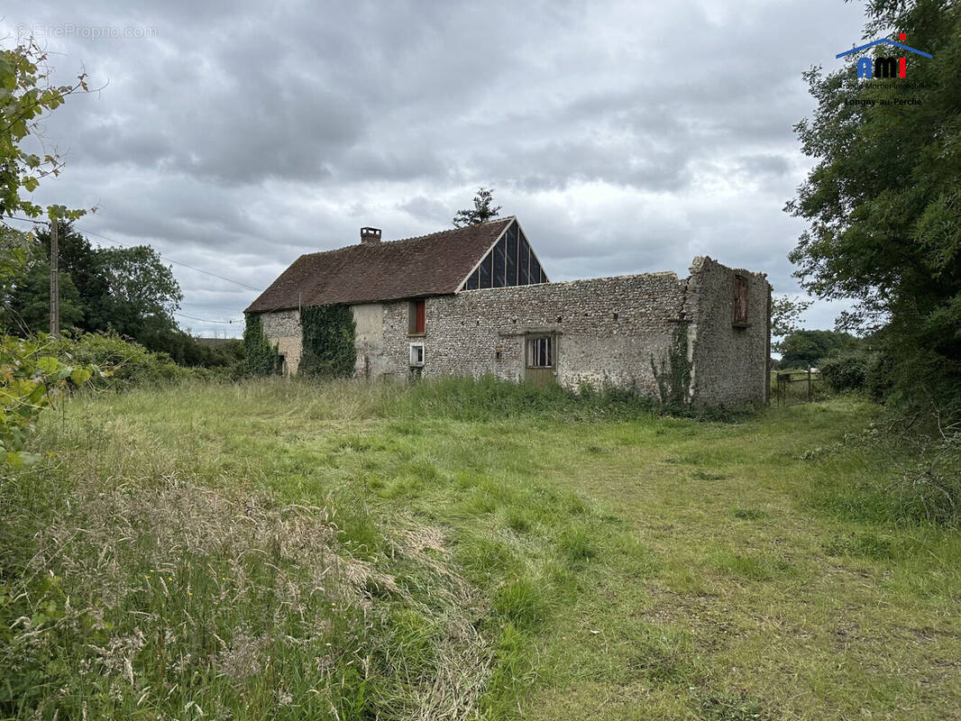 Maison à LONGNY-AU-PERCHE