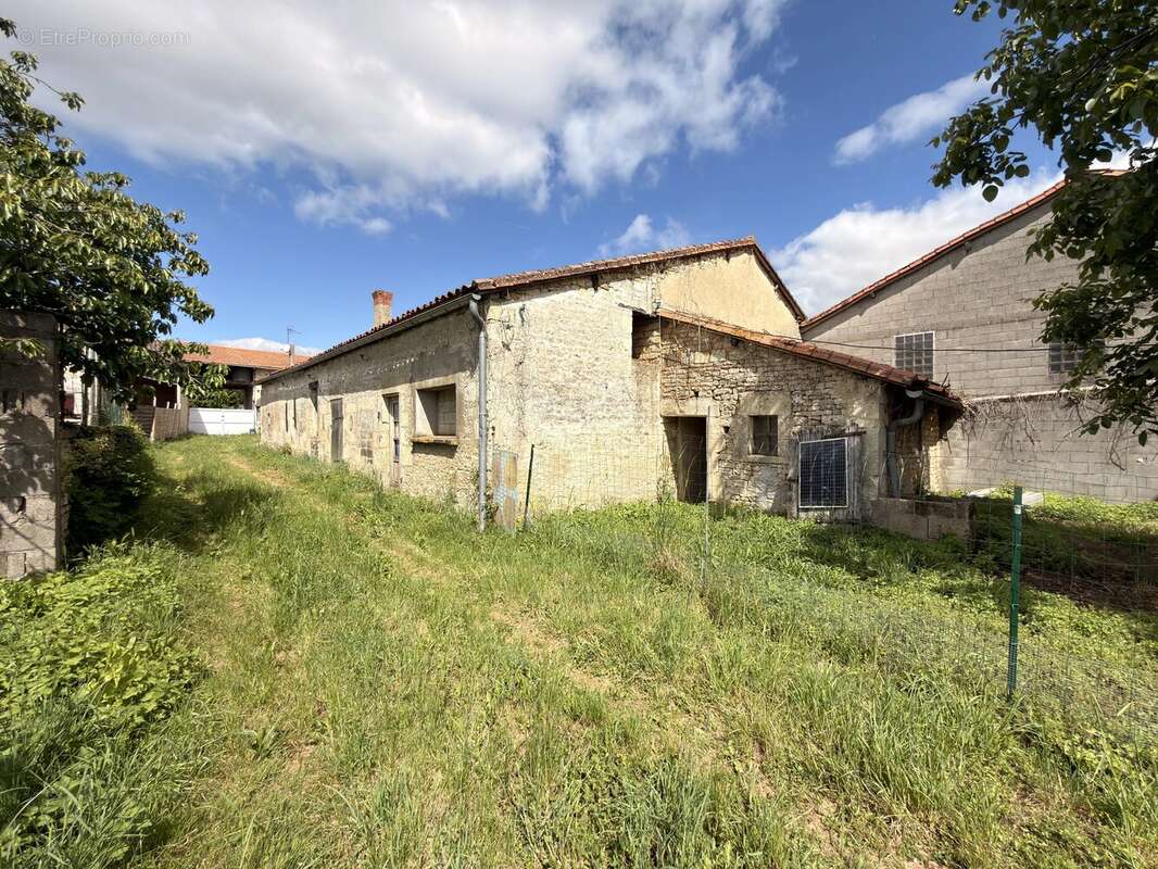 Maison à MONTJEAN