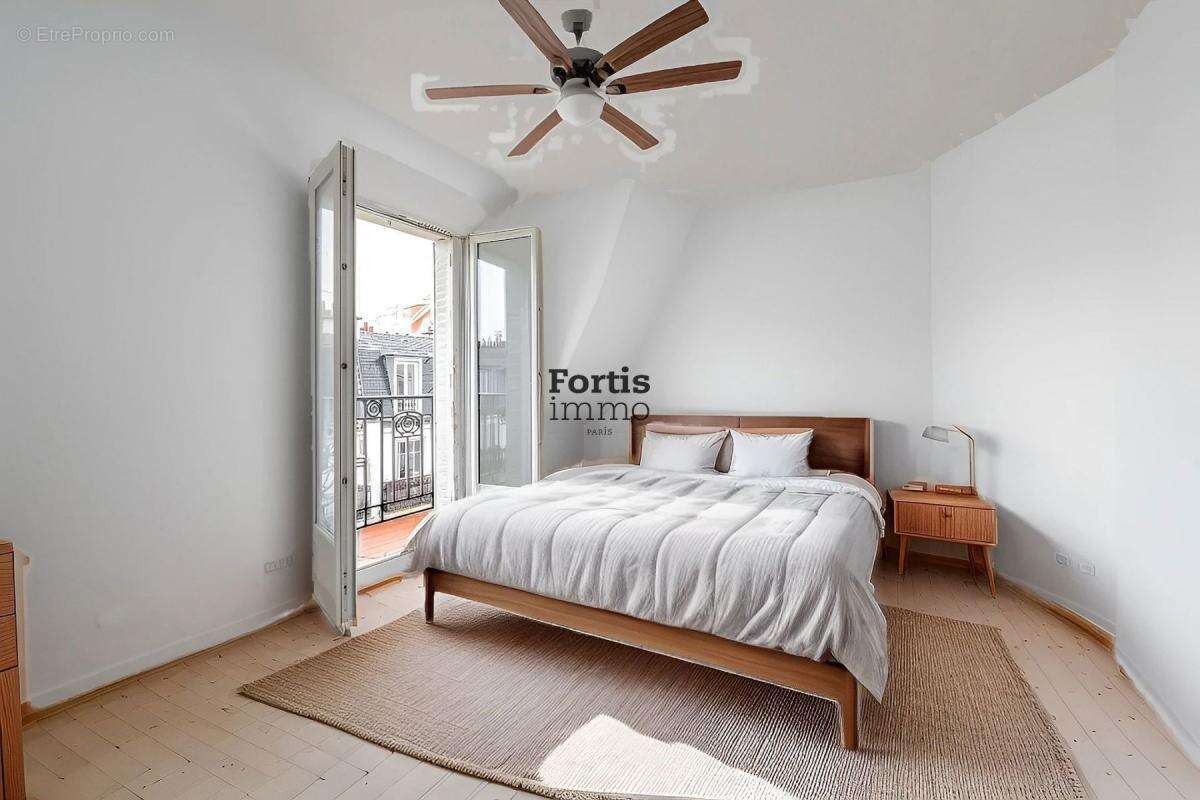 Appartement à PARIS-15E