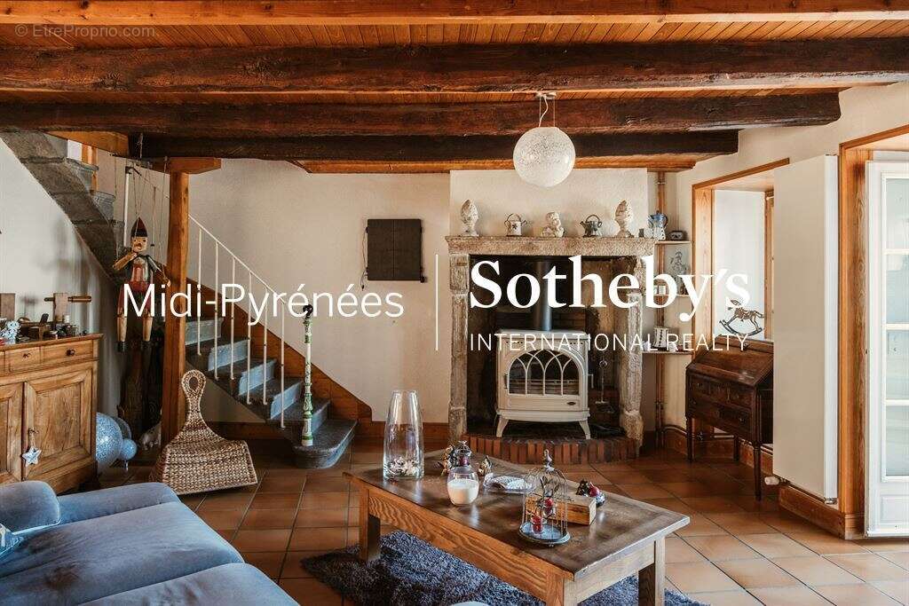 Belle allure pour cette propriété avec deux habitations - photo 19