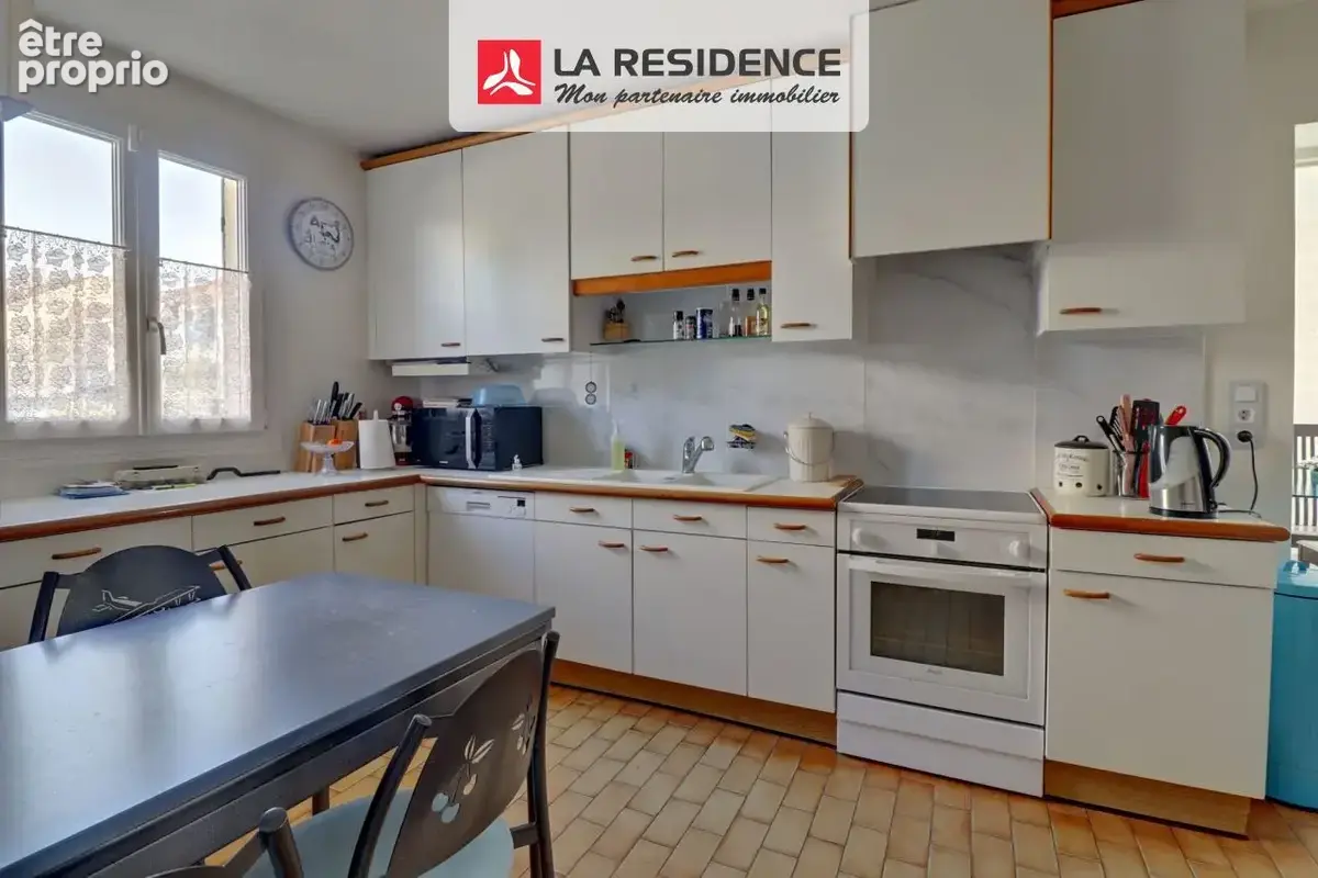 Maison 8 pièces 147 m² à vendre à Jouy-Le-Moutier (95280) - photo 6