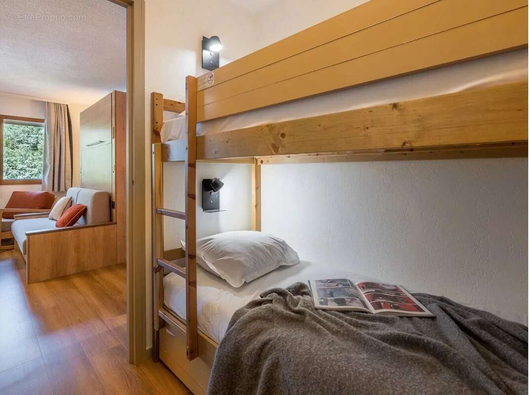 Appartement à LES ALLUES