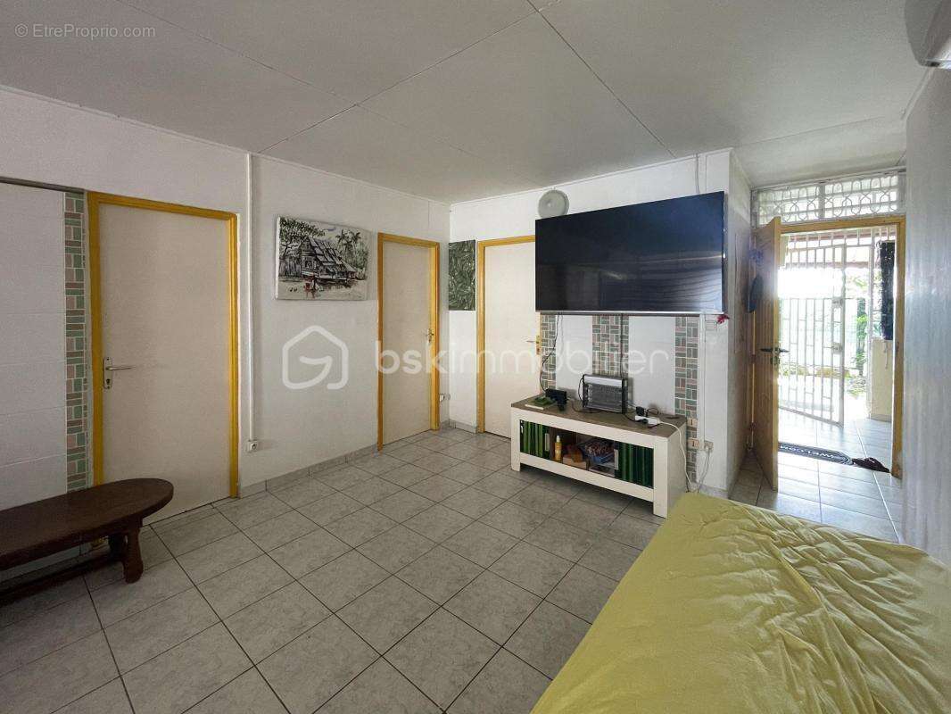 97310 - kourou – investissement locatif – 3 logements meublés – potentiel 40 920 €/an – rentabilité brute potentielle 11,2 % – a - photo 4
