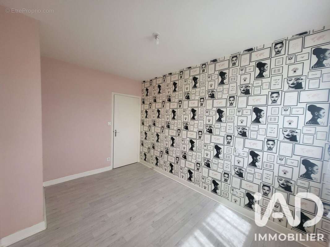 Maison 107 m² à Saint-Andre-Les-Vergers  - photo 9