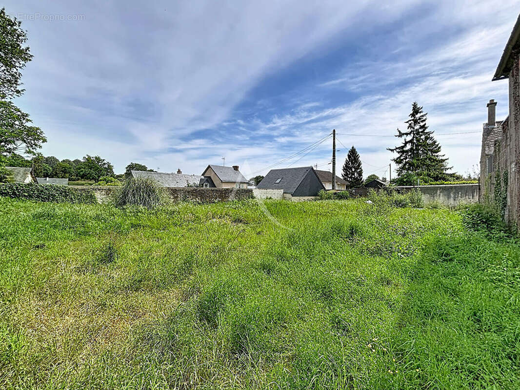 Terrain à CHATEAU-GONTIER