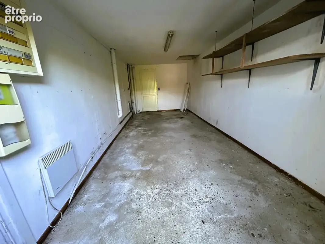 Maison familiale vivable de plain-pied 4 chambres + bureau - garage - beau terrain clos - photo 3