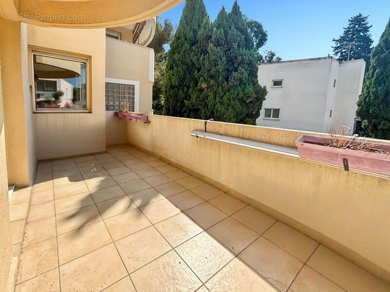 T2 lumineux avec terrasse – Résidence de standing – Montpellier - photo 11