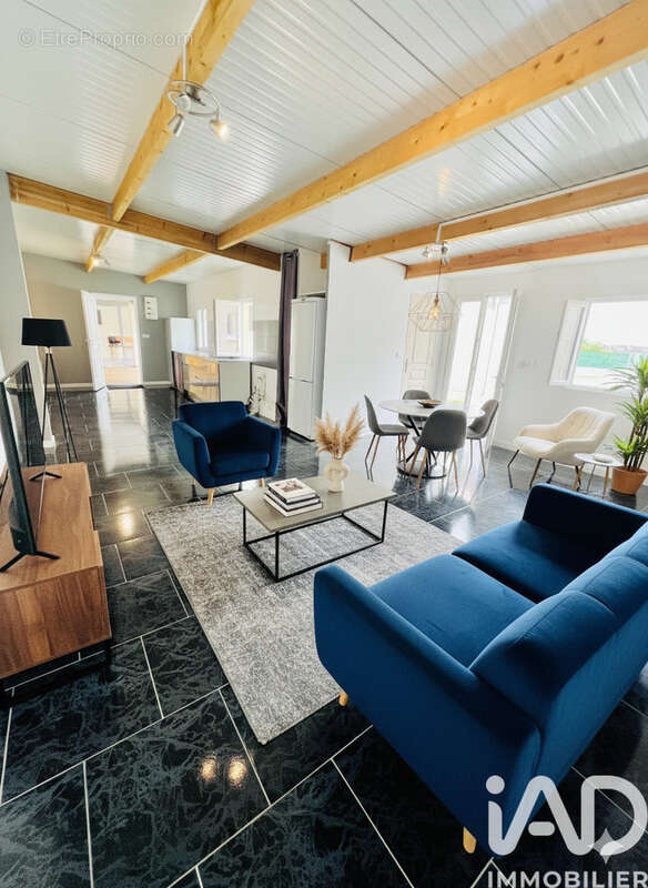 Photo 8 - Maison à VERNEUIL-EN-HALATTE