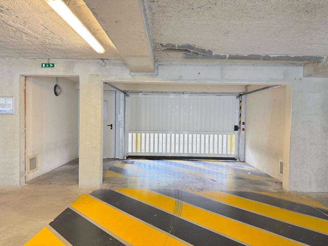 Parking à BISCHHEIM