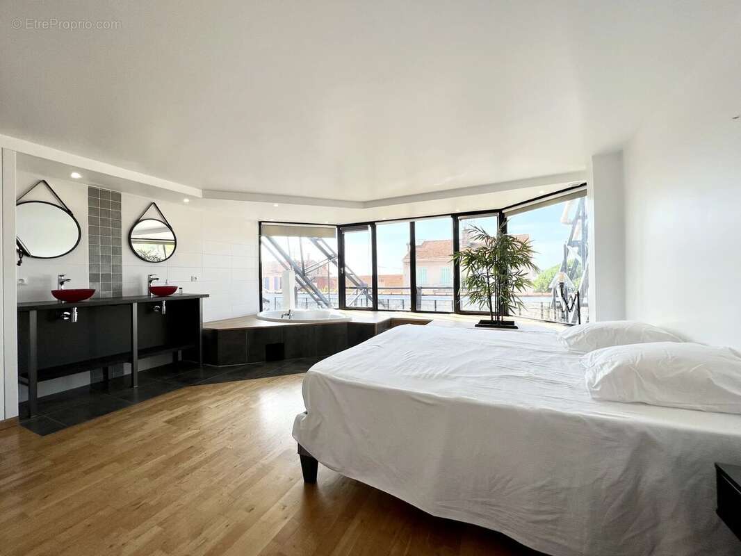 Superbe loft avec 4 chambres à Cannes Stanislas - photo 9