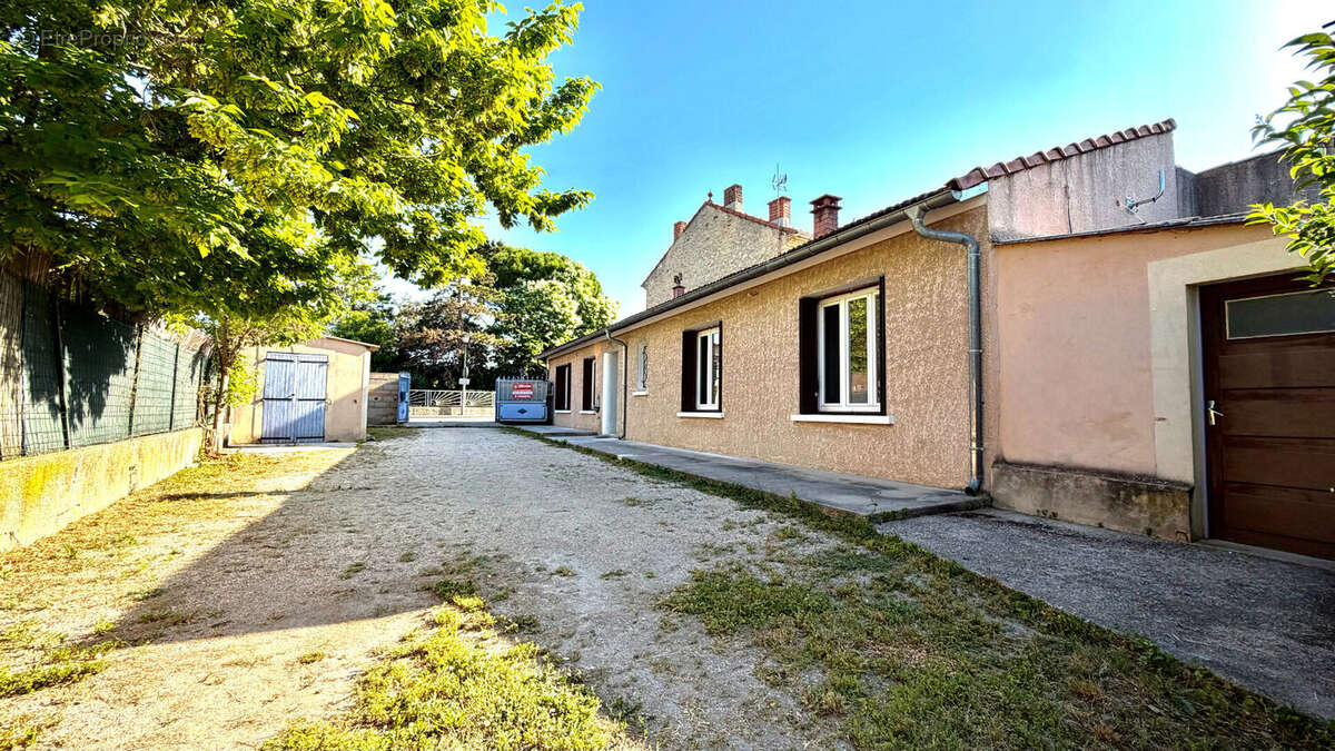 Maison à SARRIANS