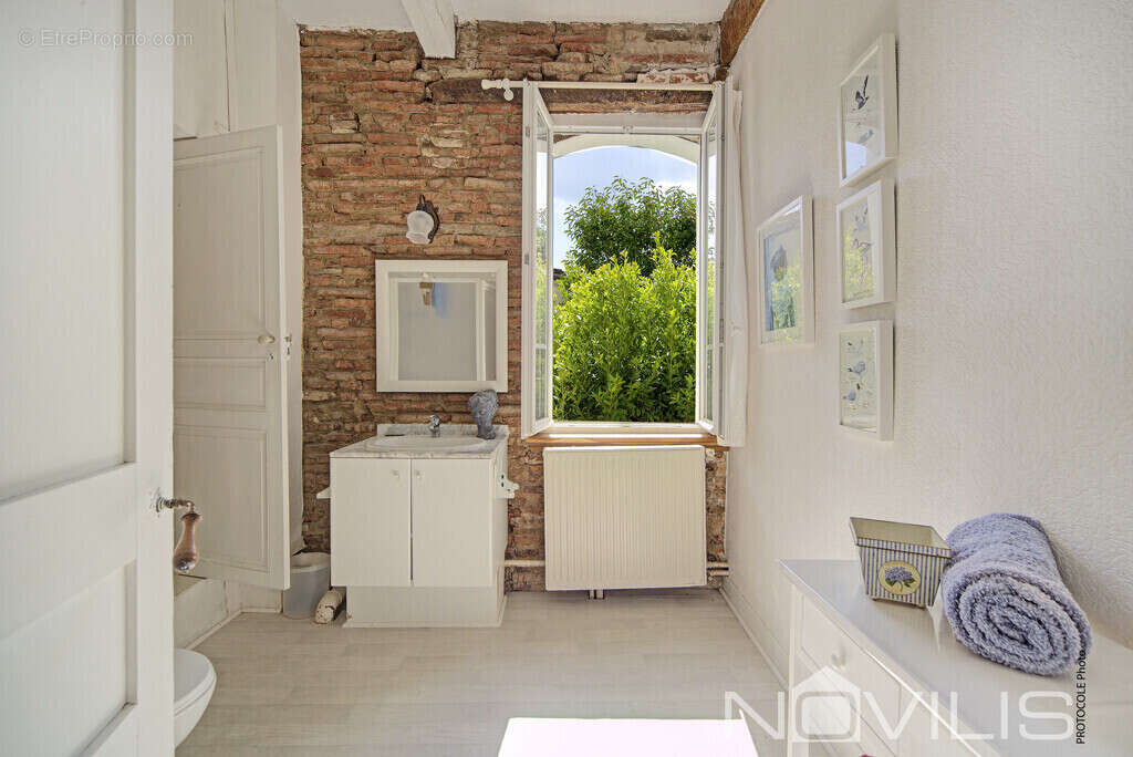 Maison à MONTASTRUC-LA-CONSEILLERE