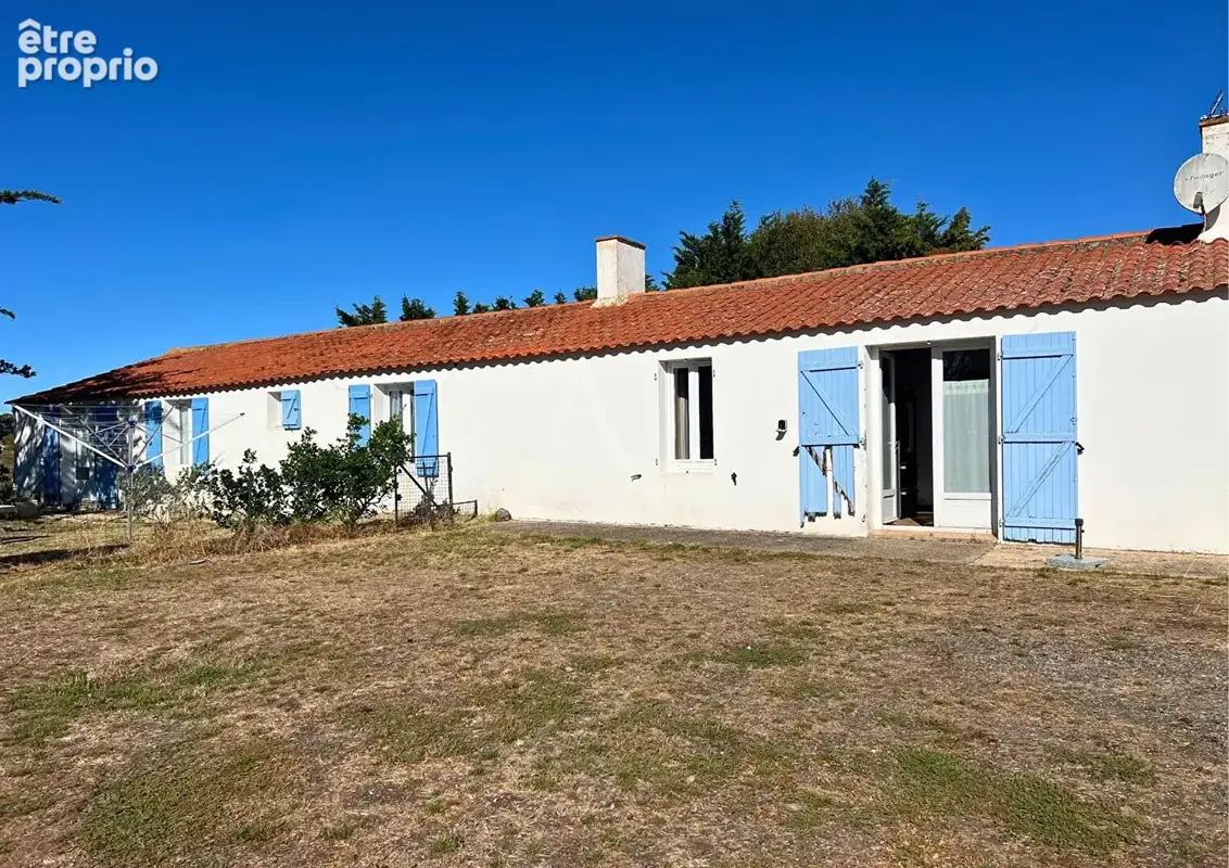 EXCLUSIVITÉ - Ensemble immobilier au coeur du marais - Beau potentiel. - photo 3