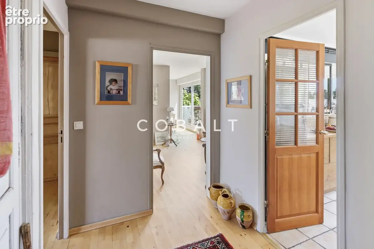 Dernier étage avec terrasse plein sud : un bel appartement familial aux prestations soignées - photo 7