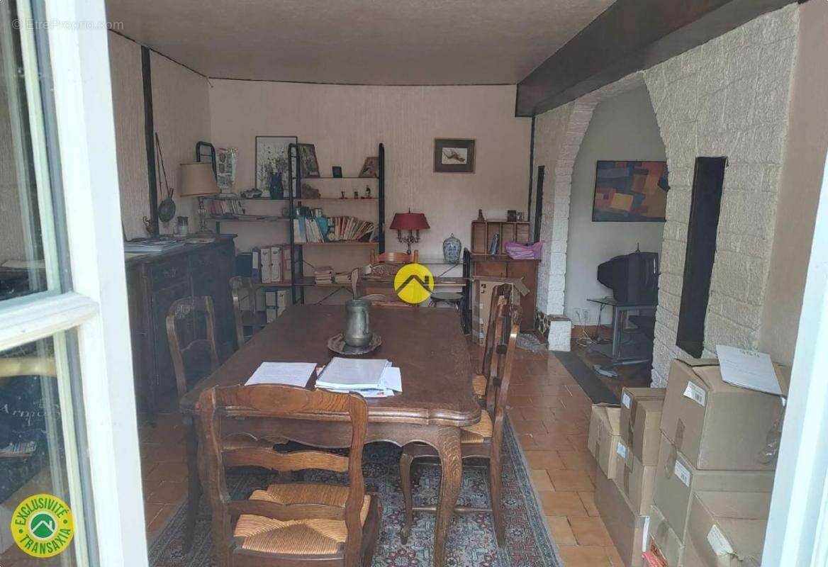 Maison à DUN-LE-PALESTEL