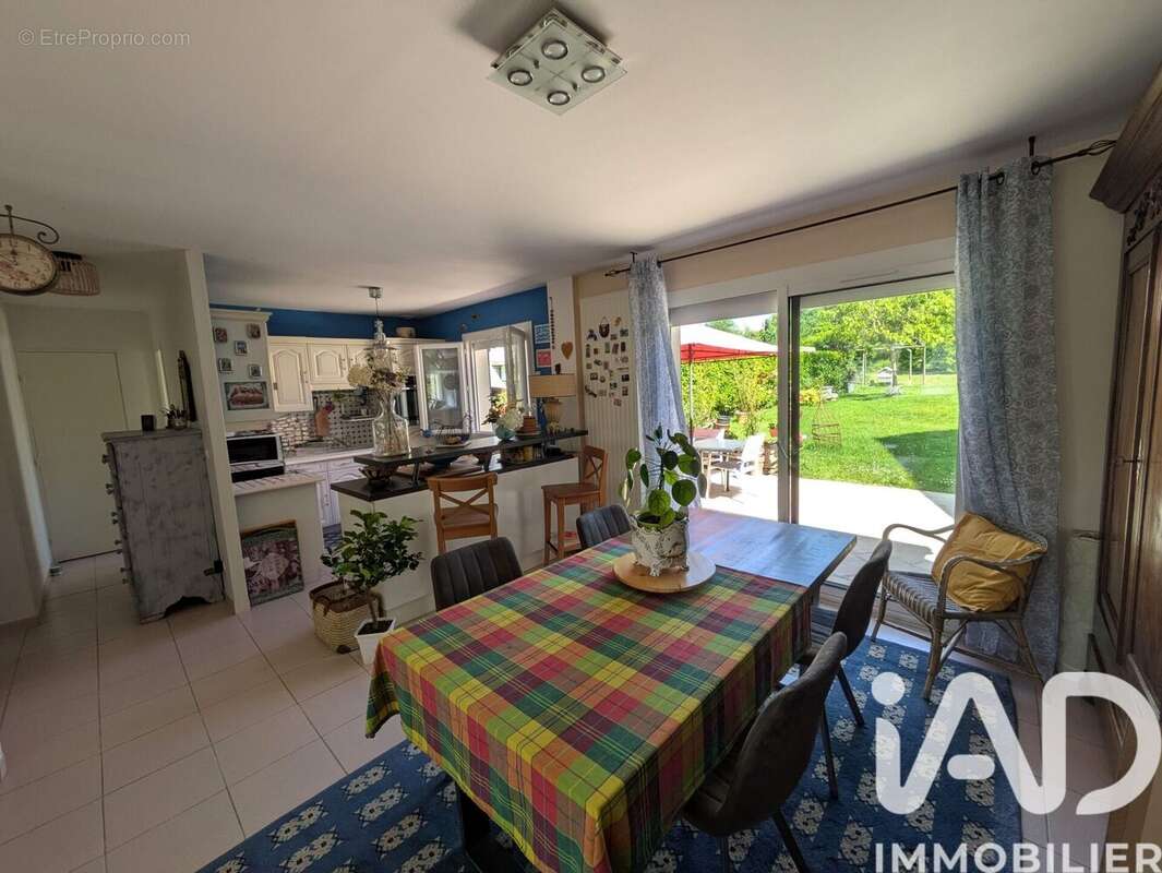 Photo 9 - Maison à BRUYERES-LE-CHATEL