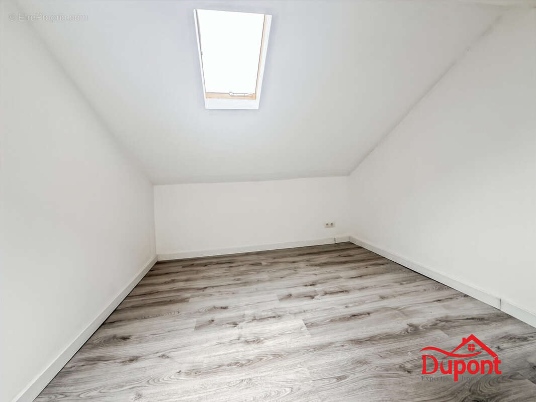 Maison 100 m² à Revin  - photo 7