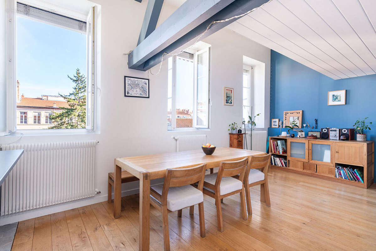 Appartement à LYON-4E