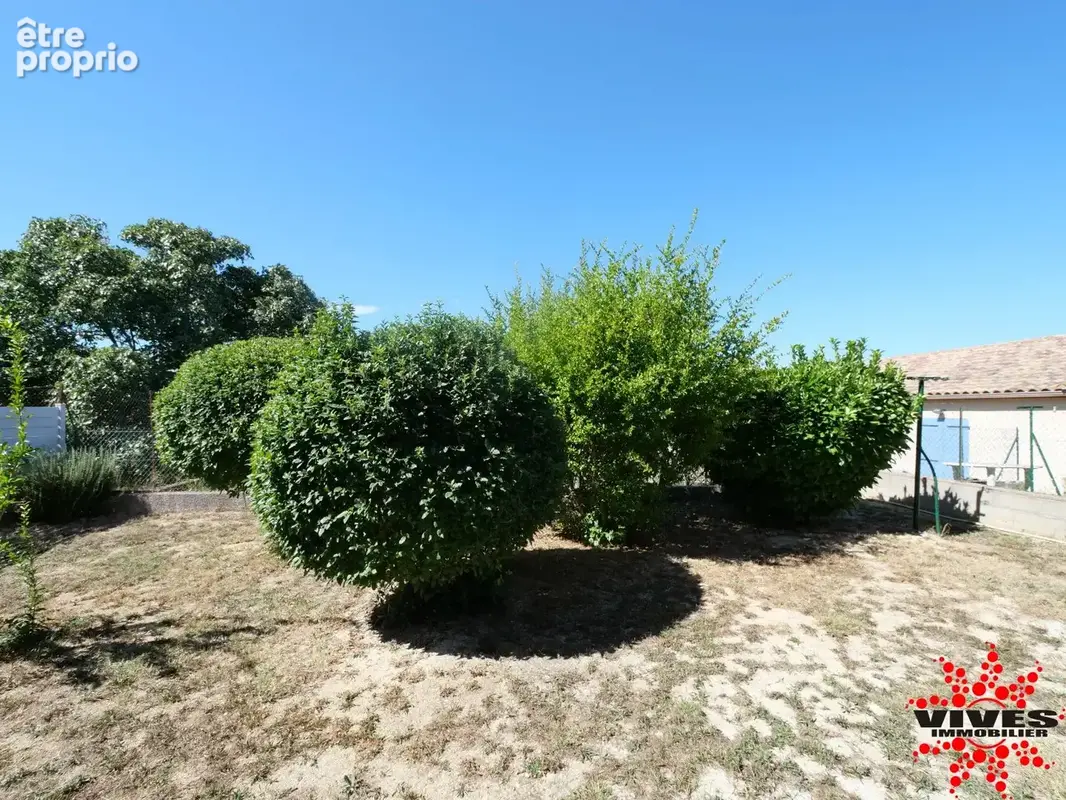 Villa T5 entièrement rénovée  Jardin piscinable au calme - photo 13