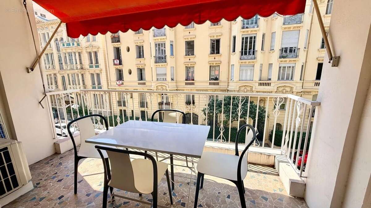 Nice – Avenue des Fleurs - 3 pièces terrasse - photo 2