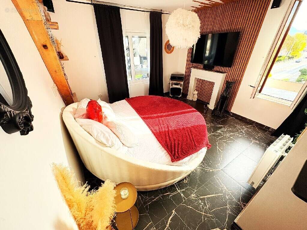 Appartement à SEVRIER