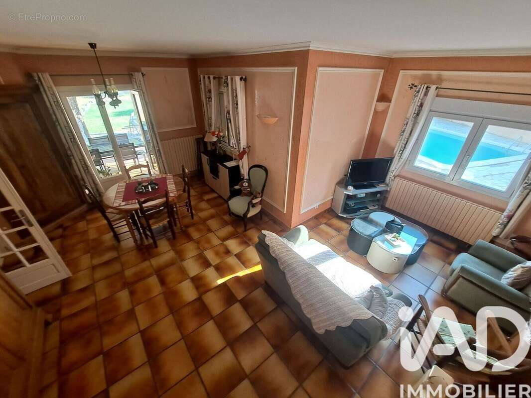 Photo 5 - Maison à GENERAC