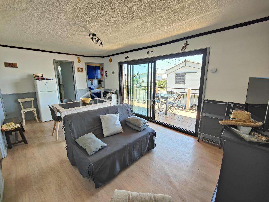 Gruissan – plage des chalets – chalet en r+1 avec 4 chambres – 2 salles d’eau – beaucoup de rangements - photo 5
