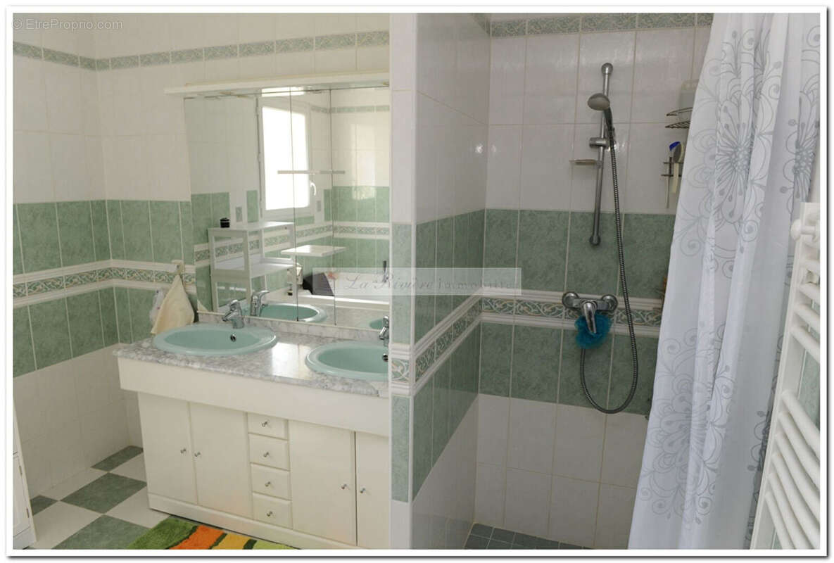 Maison à SAINTE-SEVERE