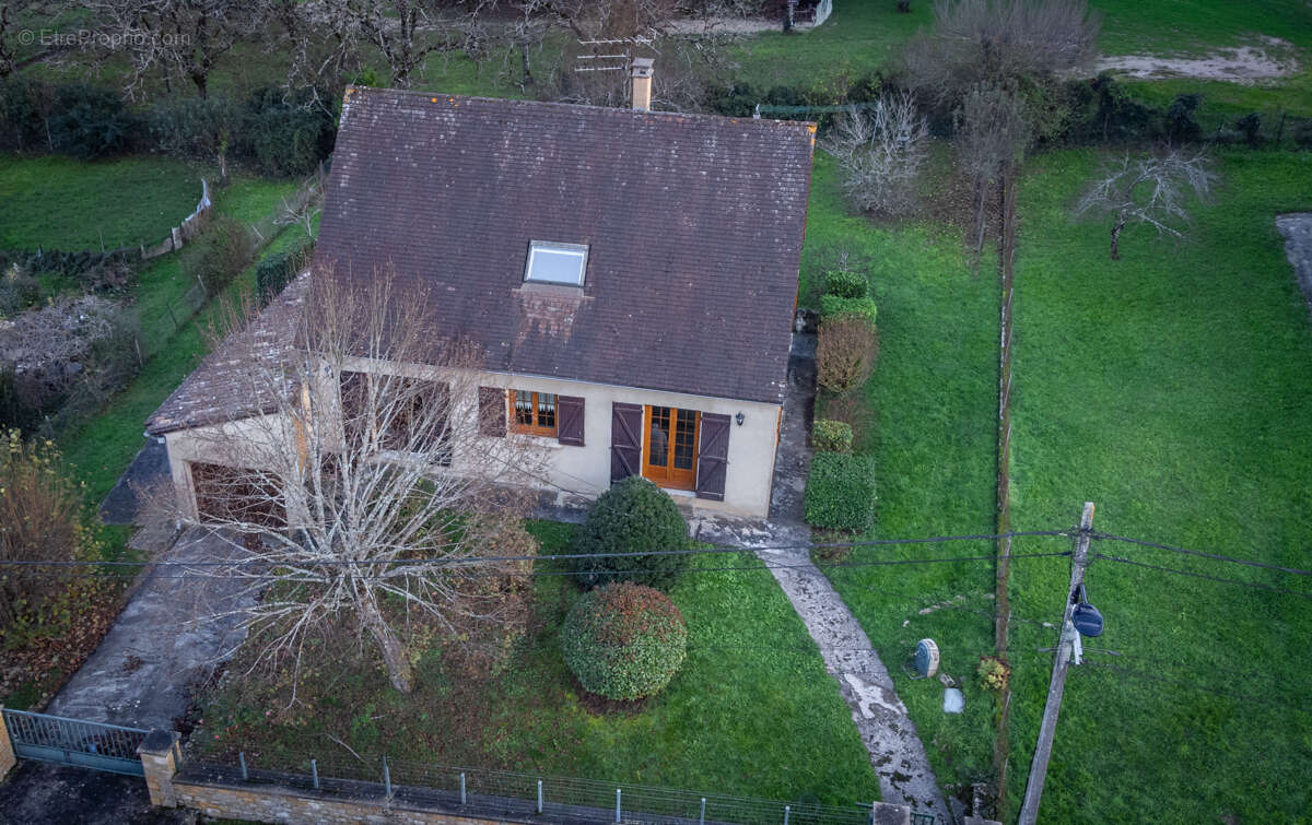 Maison à BEAUMONT-DU-PERIGORD