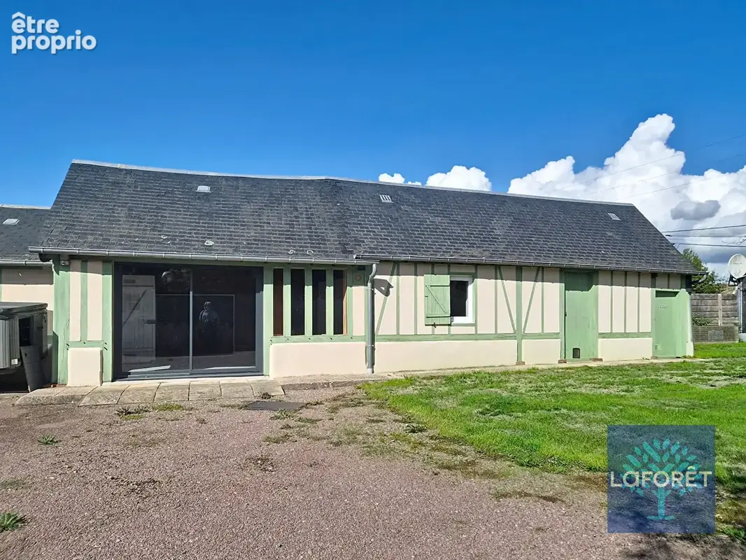 Ensemble de deux maisons anciennes avec piscine - photo 3