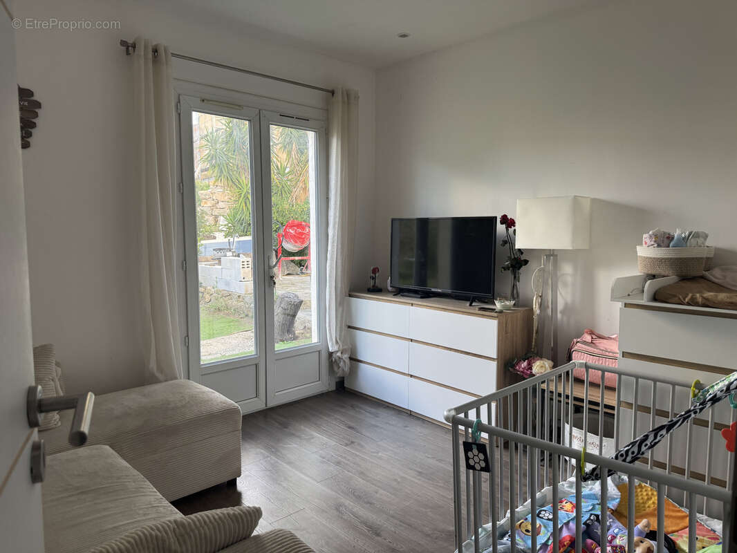 Maison à LE CASTELLET