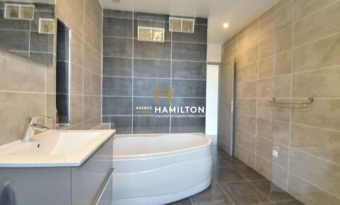 Maison à CORDES-SUR-CIEL