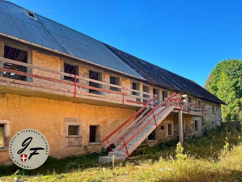 Appartement à LA MOTTE-SERVOLEX