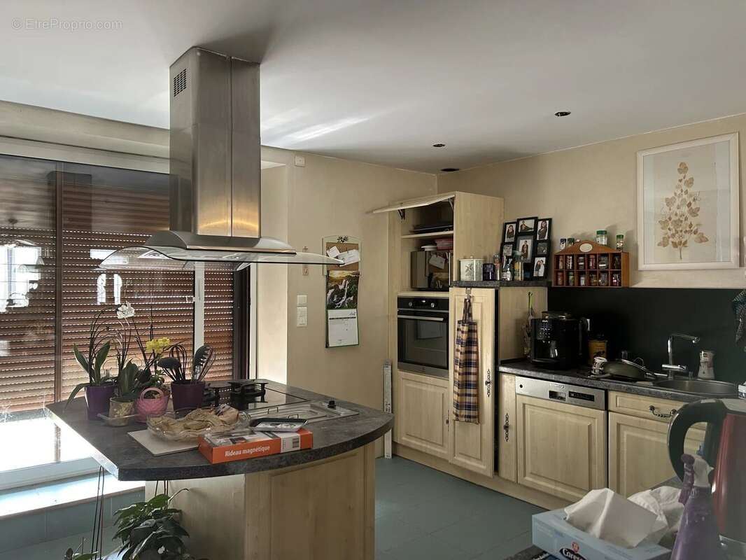 Maison à ARNAC-LA-POSTE