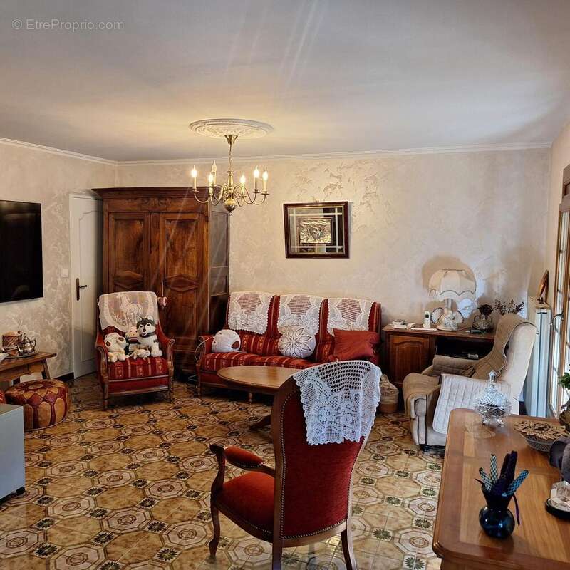 Photo 3 - Maison à SAINT-SYMPHORIEN-DE-MARMAGNE