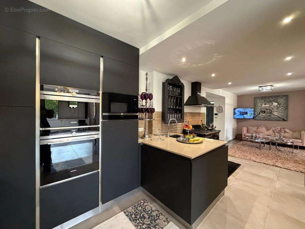 Maison à VILLIERS-SUR-MORIN