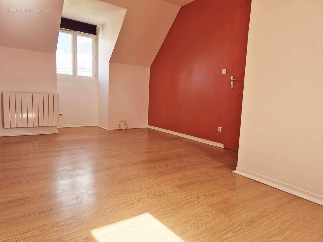 Maison à OSMOY
