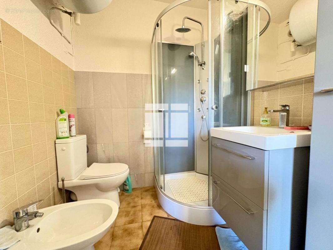 Appartement à TOMINO