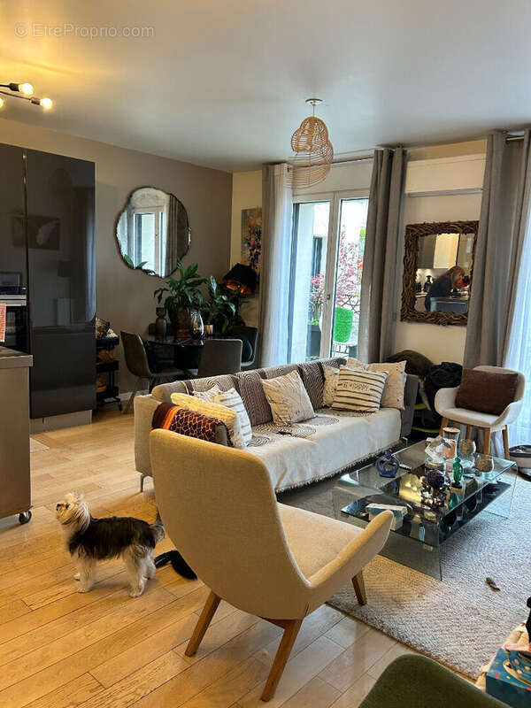 Appartement à LEVALLOIS-PERRET