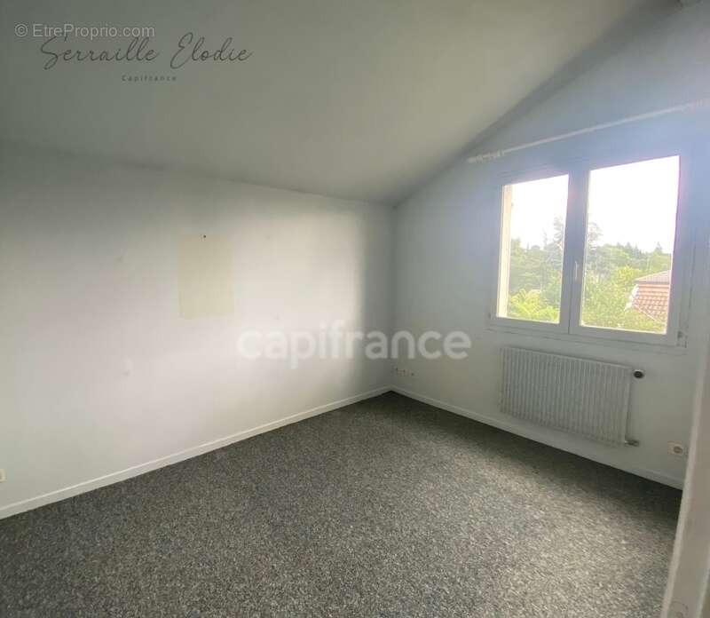 Maison à CRAPONNE