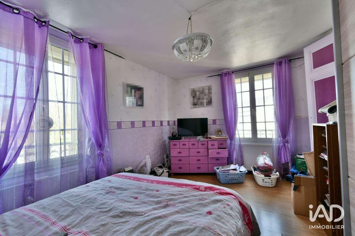 Photo 7 - Commerce à MAIGNELAY-MONTIGNY