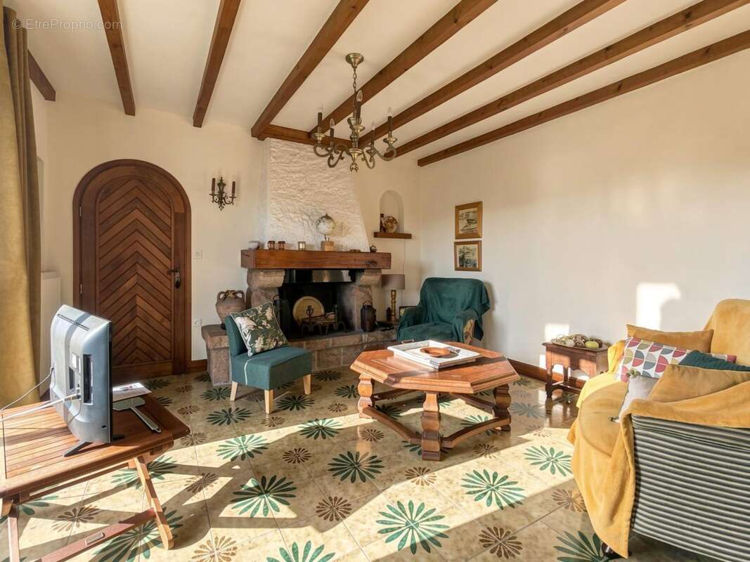 Maison à PLOUGASNOU