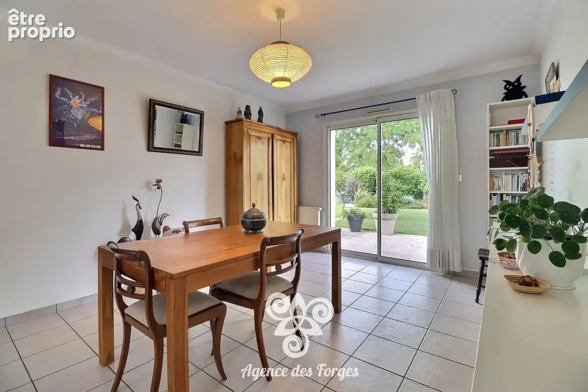 Maison plain pied - 3 chambres + bureaux / 606m² de terrain / Saint Julien De Concelles - photo 5