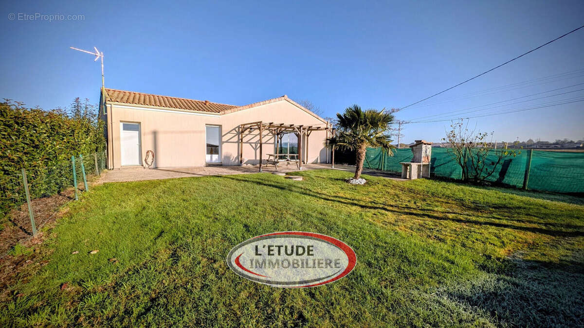 Photo 2 - Maison à LE LOROUX-BOTTEREAU