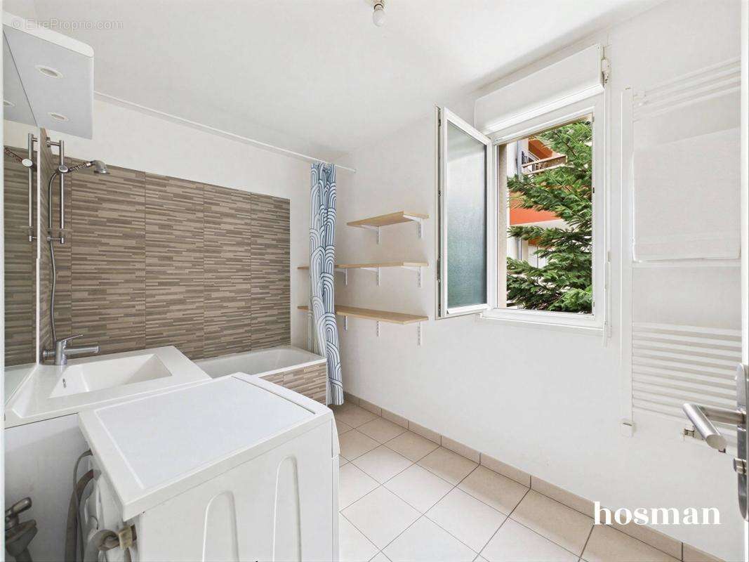 Appartement à SAINT-DENIS