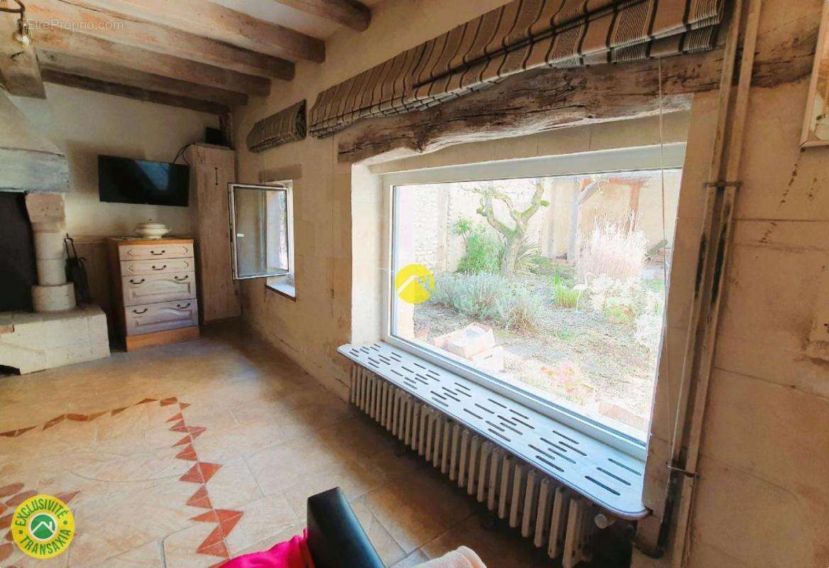 Maison à LUZE
