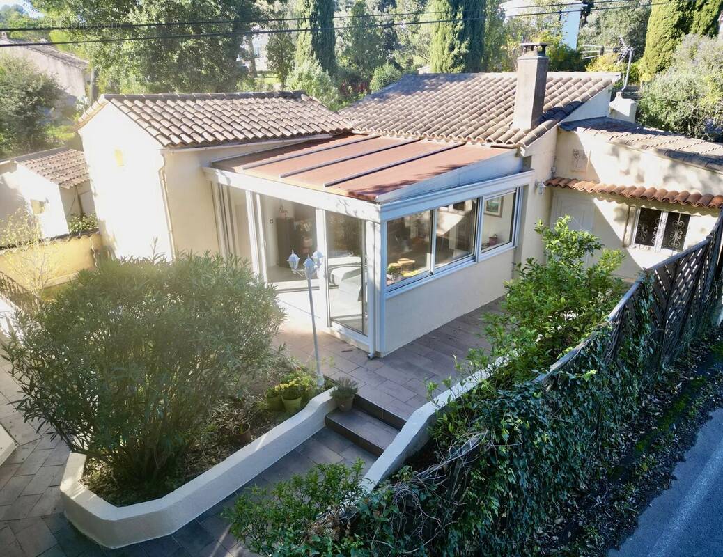 Maison à MOUANS-SARTOUX